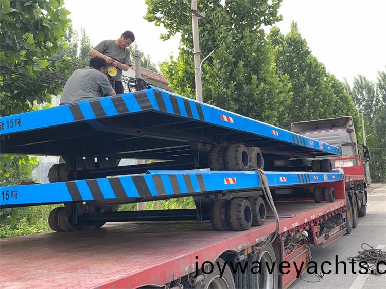 髮貨現(xian)場(chang)