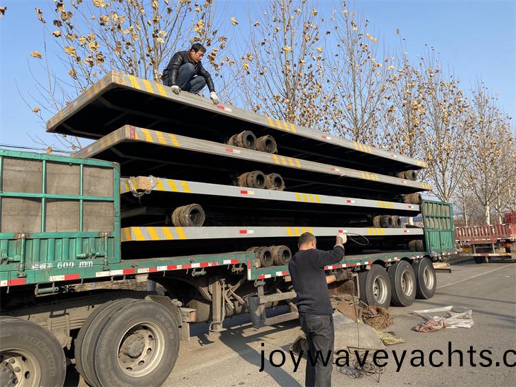 髮(fa)貨(huo)現(xian)場(chang)